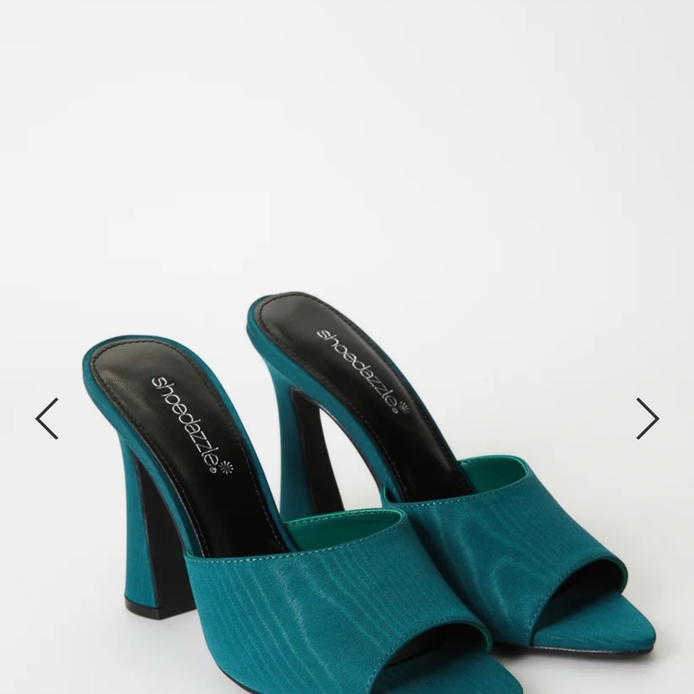 Shoe Dazzle Mira Heeled Sandal Open-Toe Sandals